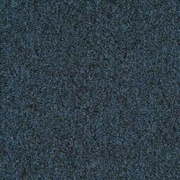 Op zoek naar tapijttegels van Interface? Heuga 727 in de kleur Night Sky is een uitstekende keuze. Bekijk deze en andere tapijttegels in onze webshop.