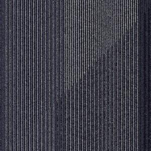 Oblique Italic / Interface / Boucle (lussenpool) / 50 cm x 50 cm / Groen