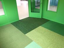 The green room met Interface Tapijttegels